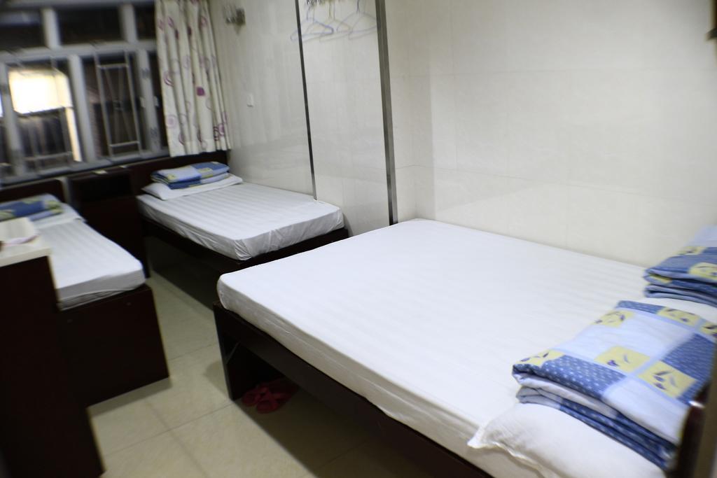 Loi Loi Guest House Hong Kong Phòng bức ảnh