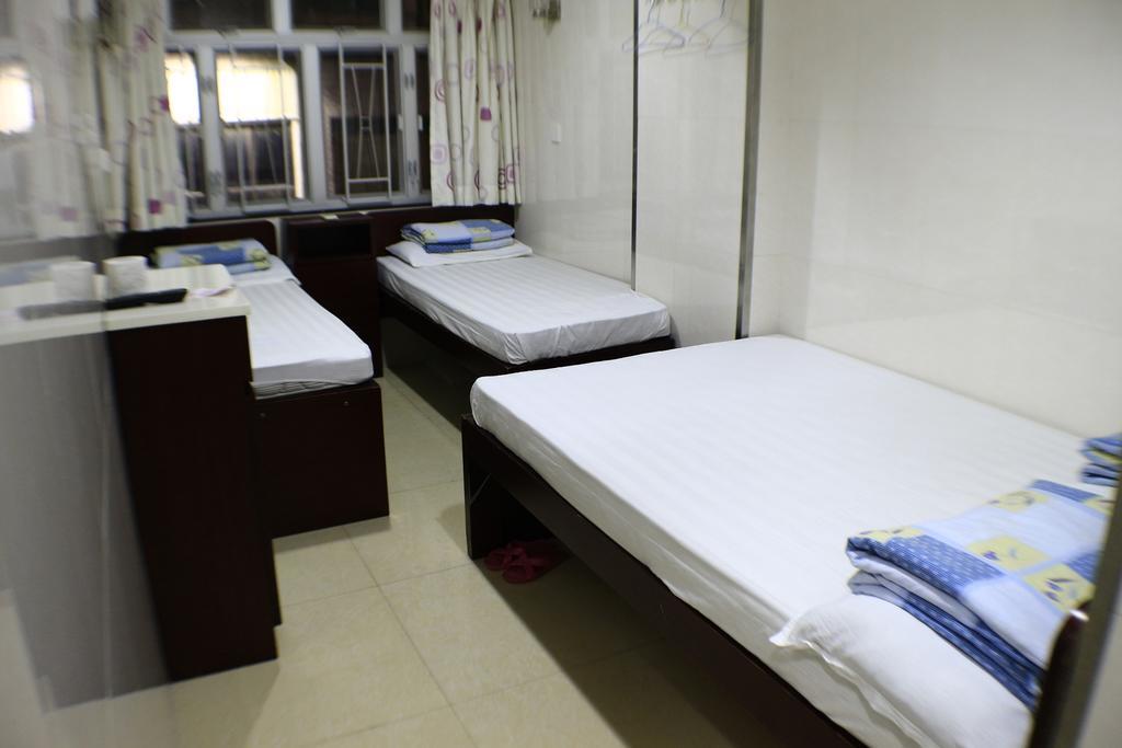 Loi Loi Guest House Hong Kong Phòng bức ảnh